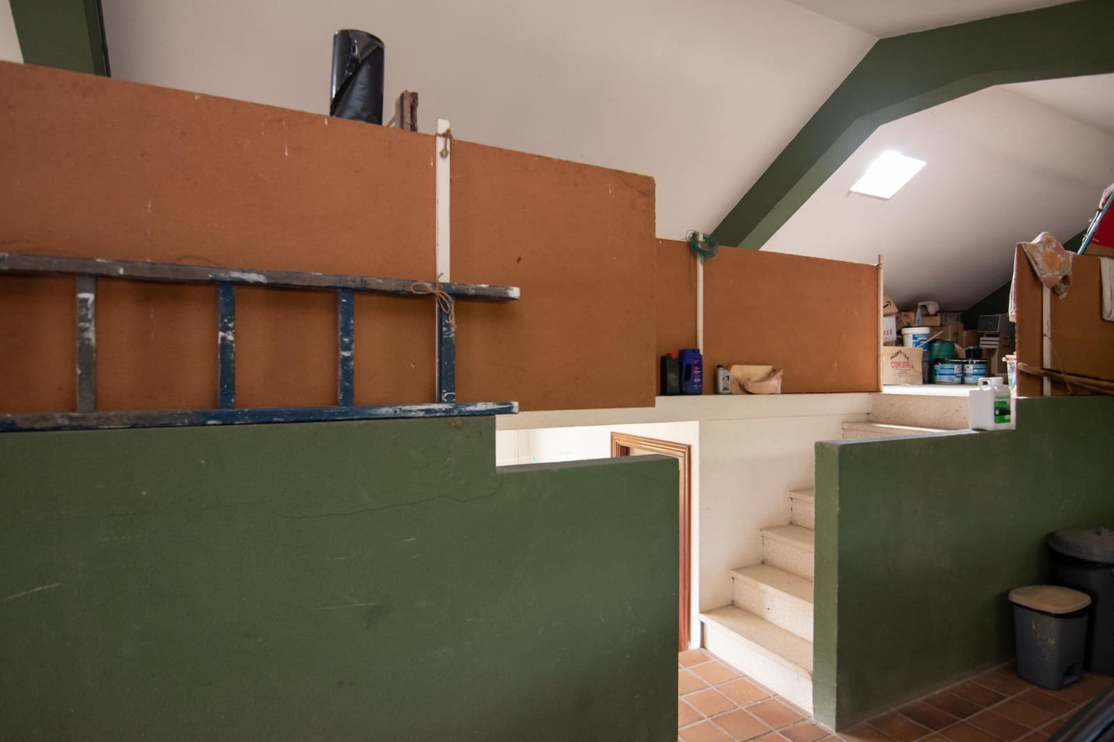 9 soveværelse Villa til salg i Bergondo med garage - € 645.000 (Ref: 9208450)