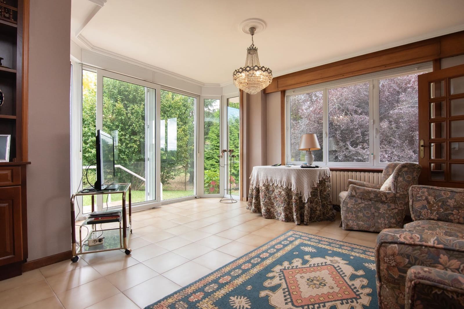 9 slaapkamer Villa te koop in Bergondo met garage - € 645.000 (Ref: 9208450)