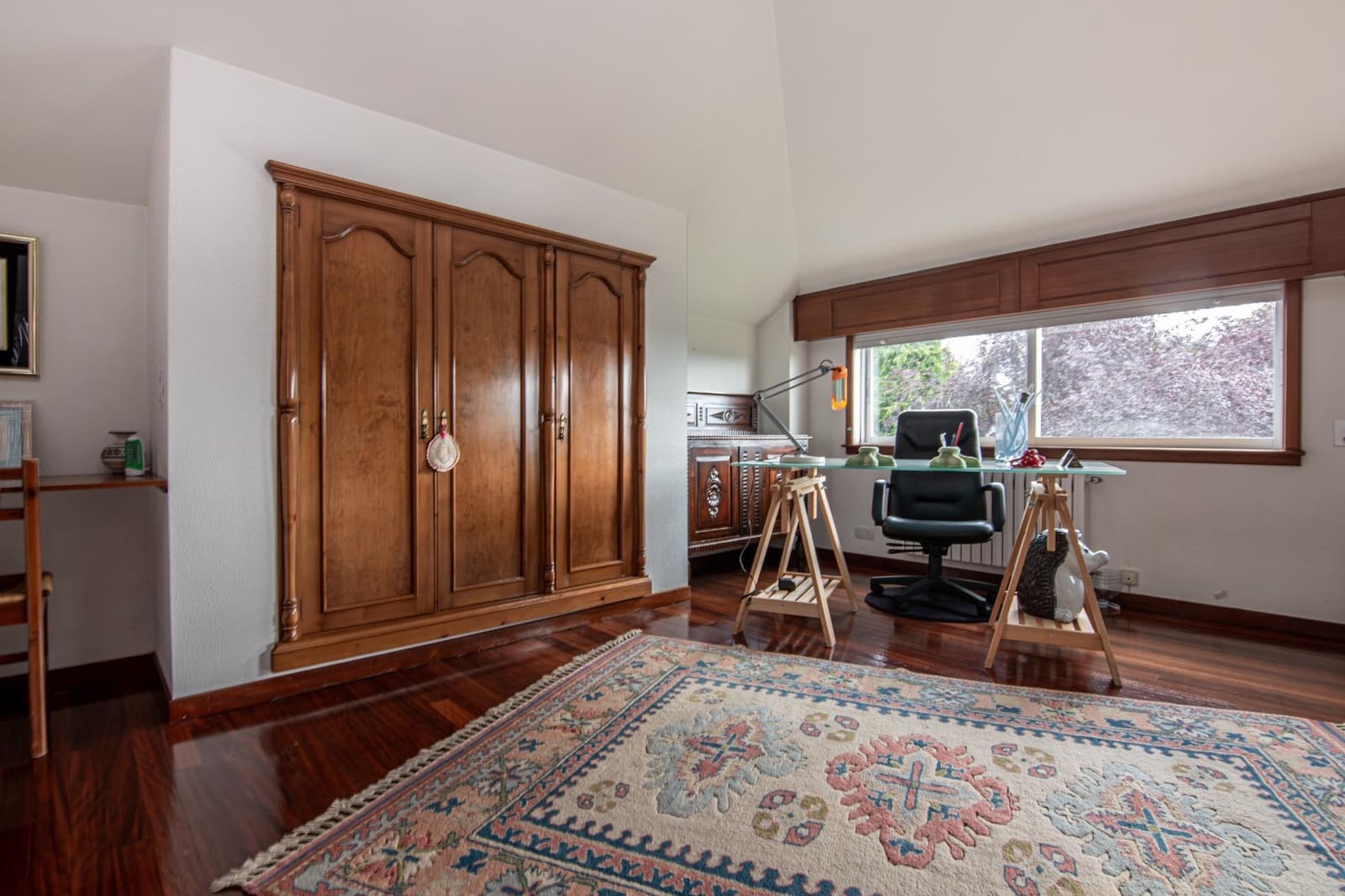 9 slaapkamer Villa te koop in Bergondo met garage - € 645.000 (Ref: 9208450)