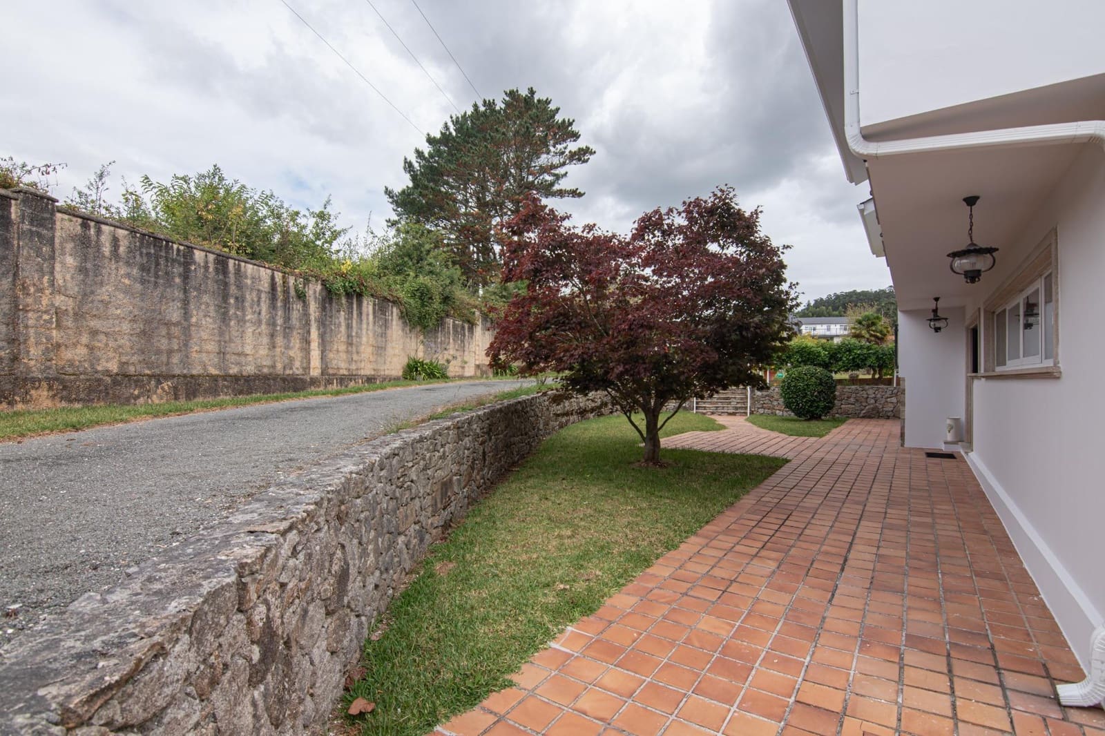 9 slaapkamer Villa te koop in Bergondo met garage - € 645.000 (Ref: 9208450)