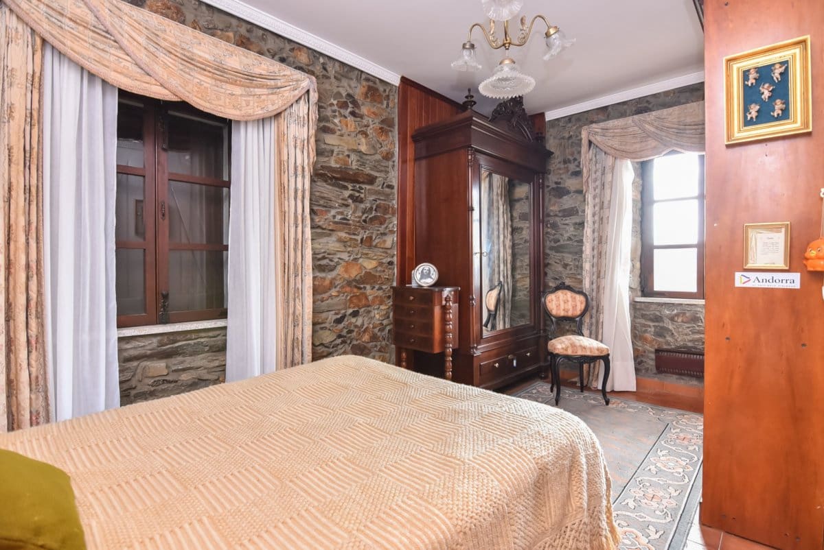 9 soveværelse Finca/Landehus til salg i Paderne med garage - € 375.000 (Ref: 9247079)