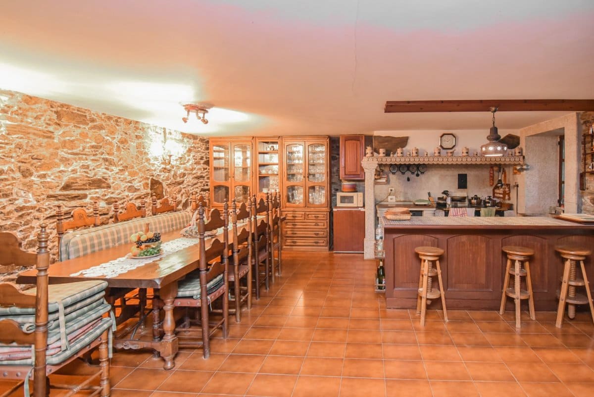 9 soveværelse Finca/Landehus til salg i Paderne med garage - € 375.000 (Ref: 9247079)