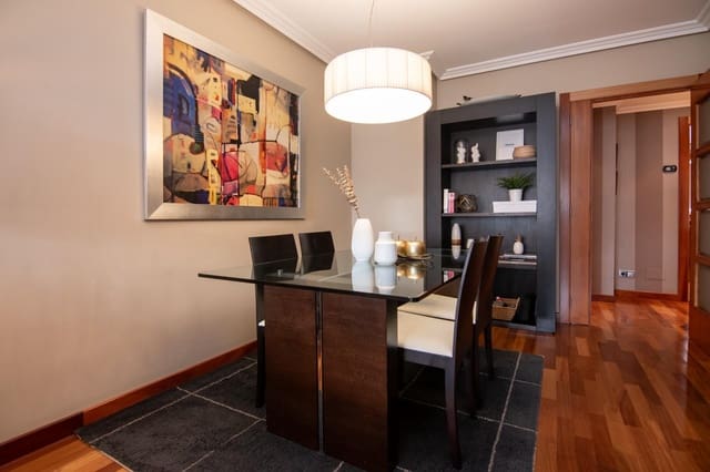 3 quarto Apartamento para venda em Corunha cidade com garagem - 520 000 € (Ref: 9294267)