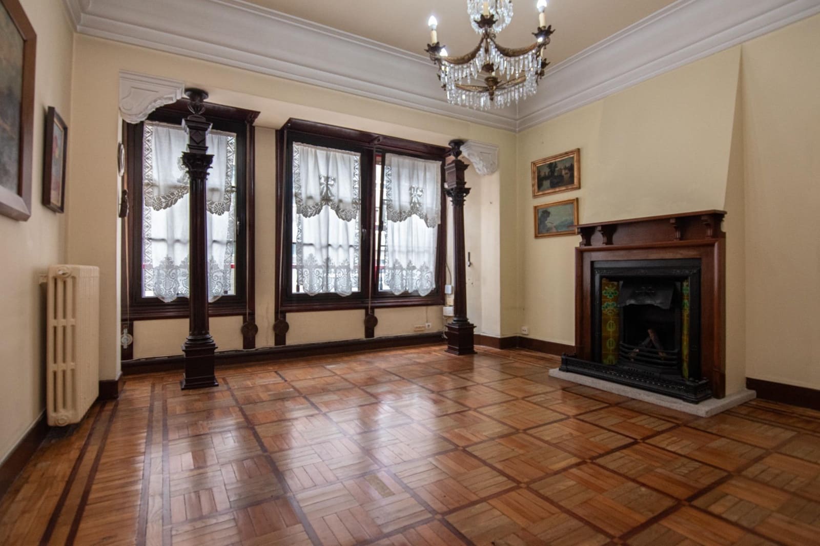 5 soverom Leilighet til salgs i La Coruna by - € 650 000 (Ref: 9335162)