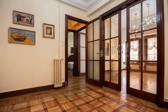 5 sypialnia Mieszkanie na sprzedaż w Miasto A Coruña - 650 000 € (Ref: 9335162)