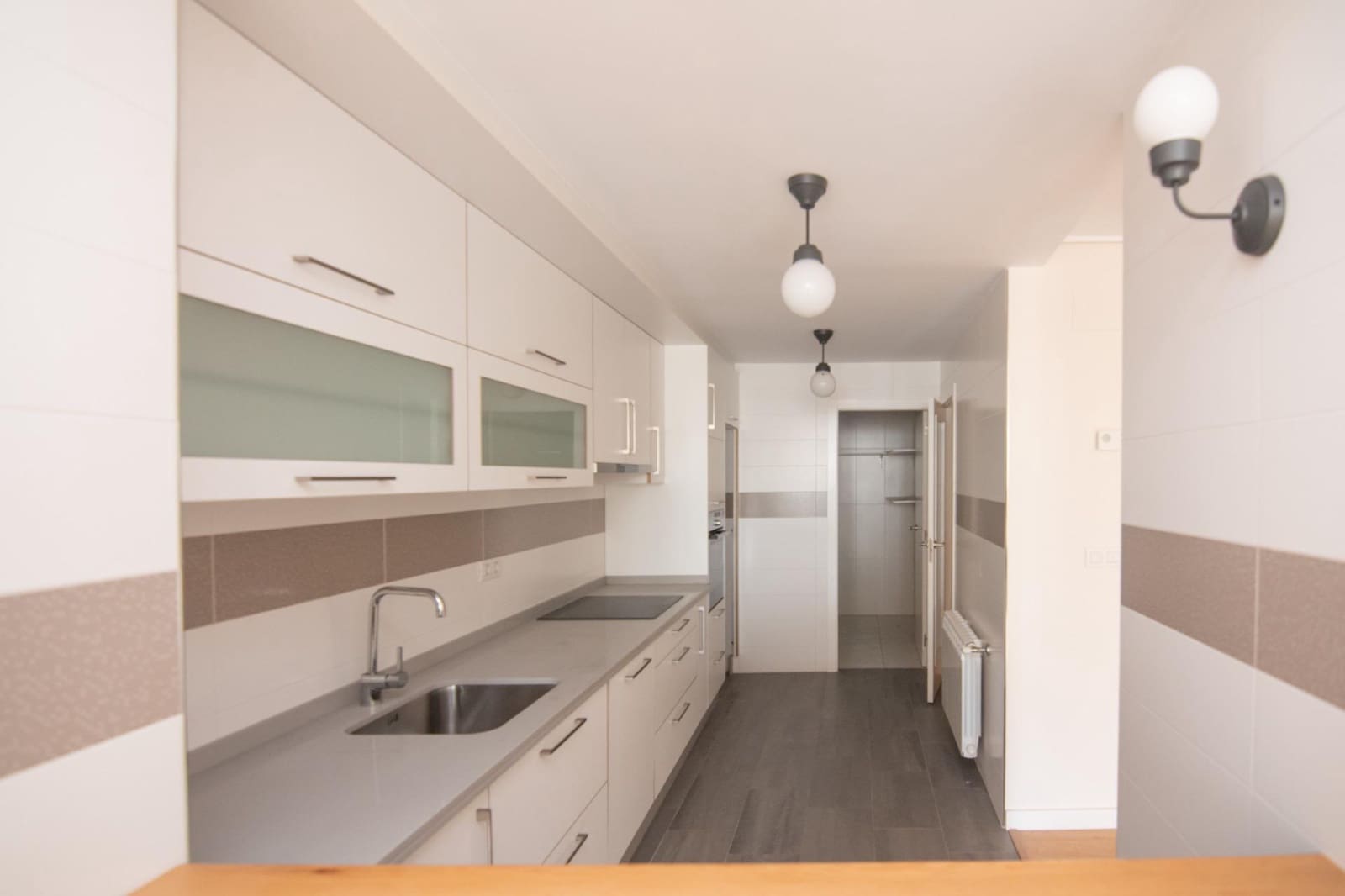 2 bedroom Flat for sale in A Coruna city - € 525,000 (Ref: 9375211)