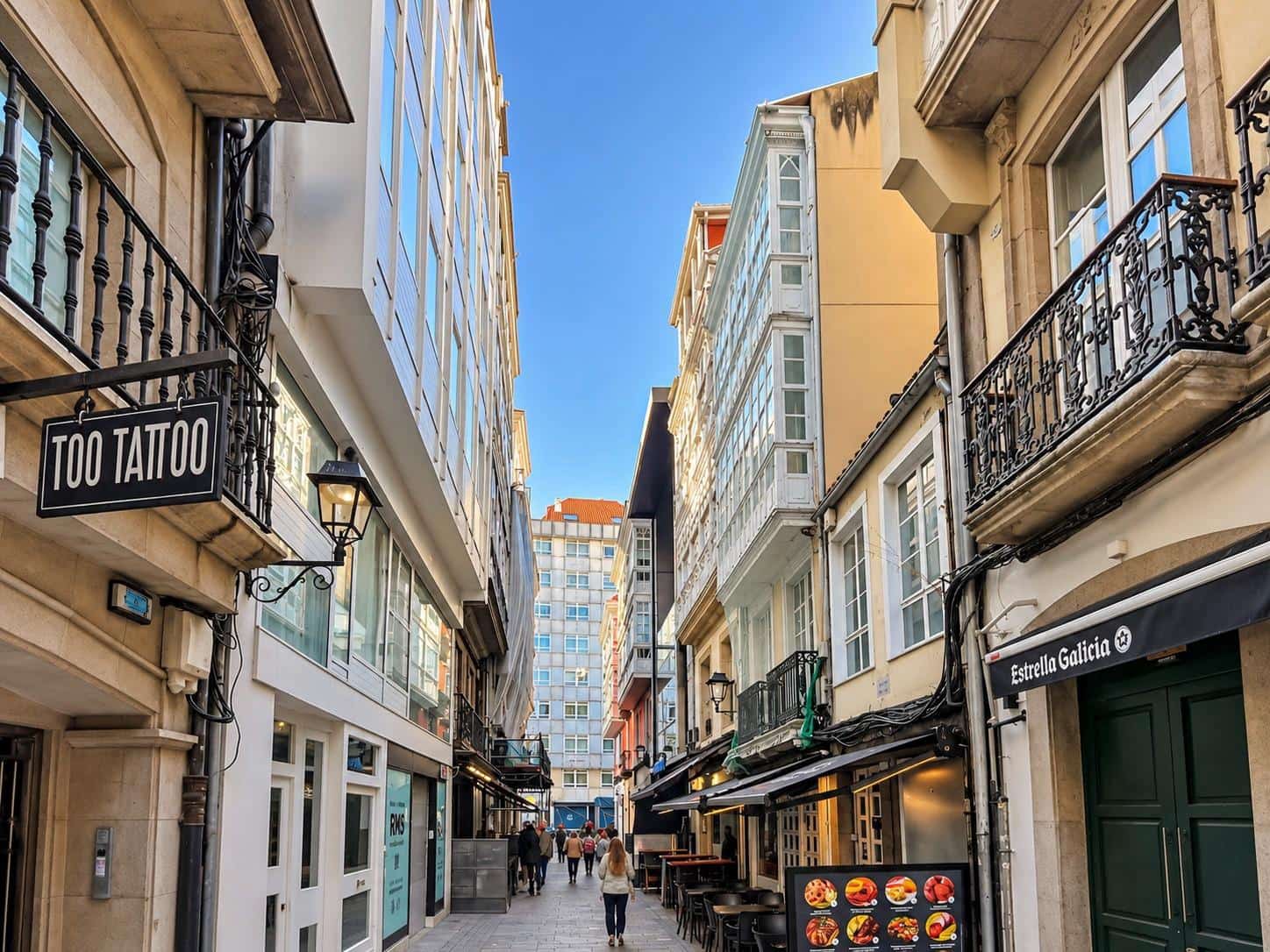 2 soveværelse Lejlighed til salg i A Coruna by - € 495.000 (Ref: 9375211)