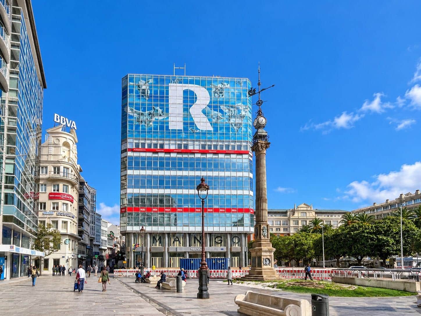 2 soveværelse Lejlighed til salg i A Coruna by - € 495.000 (Ref: 9375211)