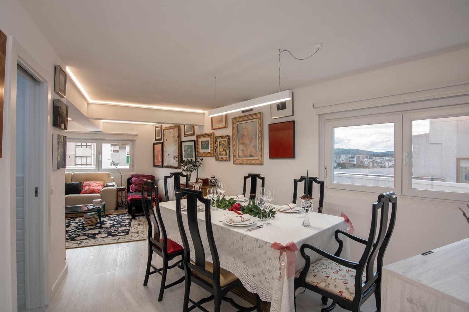 2 bedroom Penthouse for sale in A Coruna city - € 495,000 (Ref: 9413963)