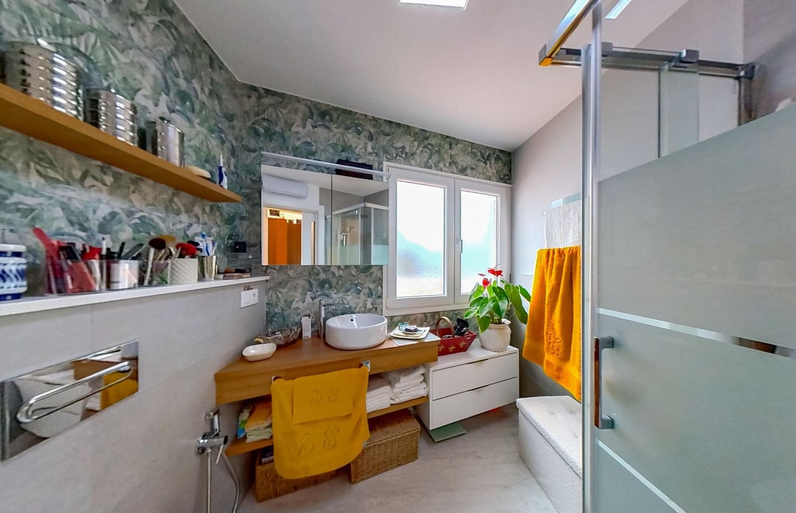 2 bedroom Penthouse for sale in A Coruna city - € 485,000 (Ref: 9413963)