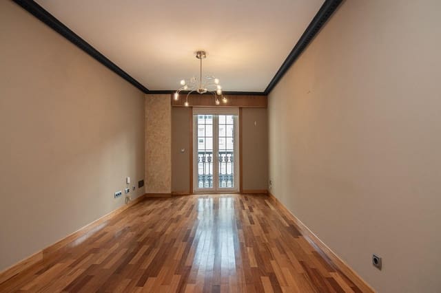 3 makuuhuone Asunto myytävänä paikassa A Coruña kaupunki mukana 
autotalli - 475 000 € (Ref: 9419579)