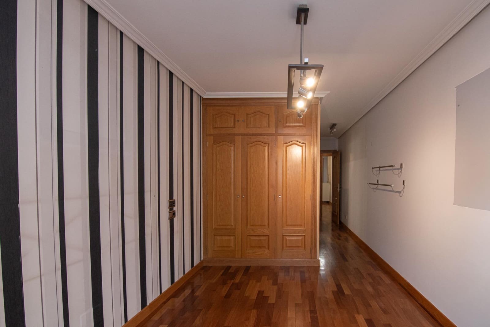 3 sovrum Lägenhet till salu i A Coruna stad med garage - 475 000 € (Ref: 9419579)