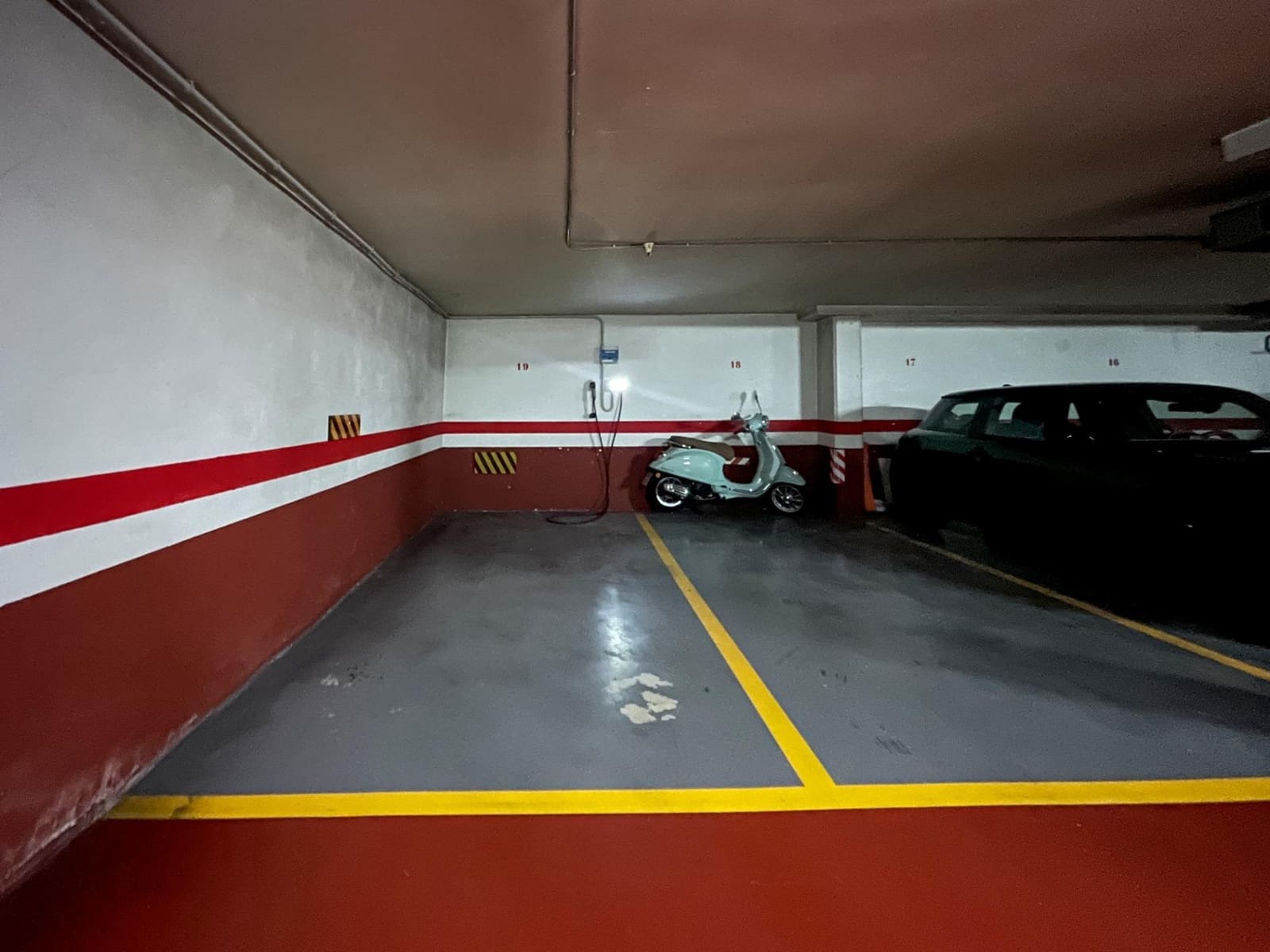 3 sovrum Lägenhet till salu i A Coruna stad med garage - 475 000 € (Ref: 9419579)