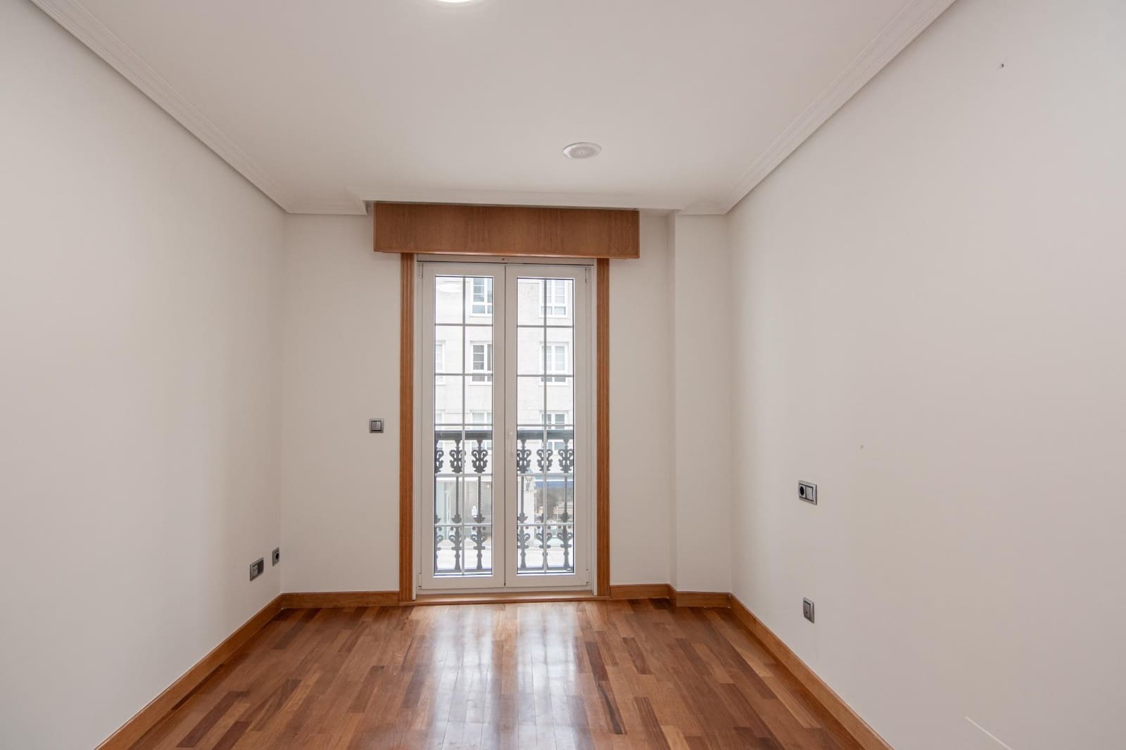 3 sovrum Lägenhet till salu i A Coruna stad med garage - 475 000 € (Ref: 9419579)