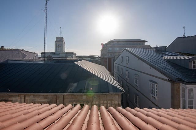 1 makuuhuone Kattohuoneisto vuokrattavana paikassa A Coruña kaupunki - 775 € (Ref: 9452272)