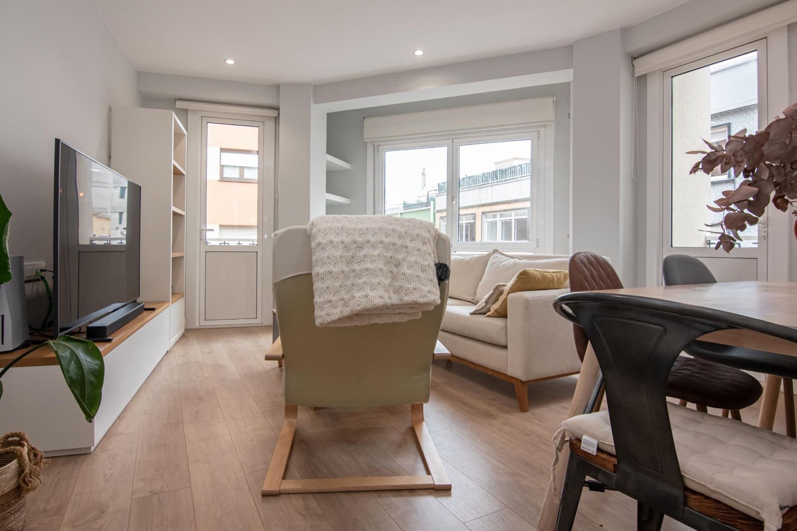 3 slaapkamer Flat te koop in A Coruna stad - € 430.000 (Ref: 9456474)