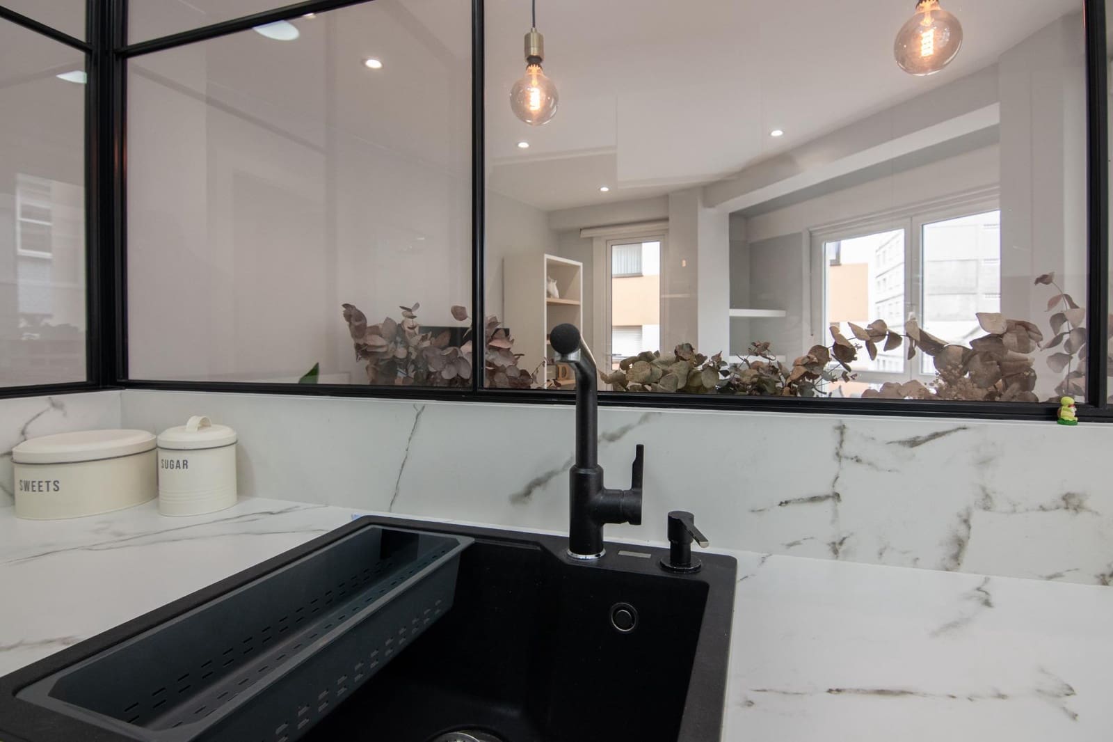 3 slaapkamer Flat te koop in A Coruna stad - € 430.000 (Ref: 9456474)