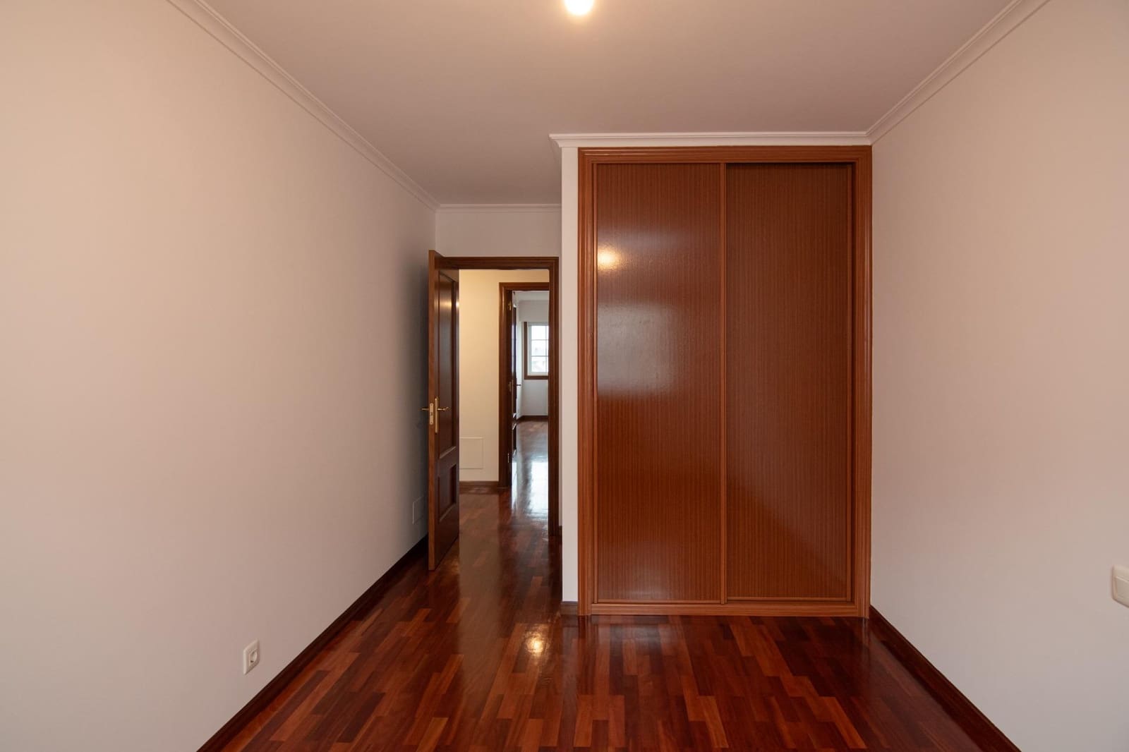 2 quarto Apartamento para arrendar em Culleredo com garagem - 800 € (Ref: 9470567)