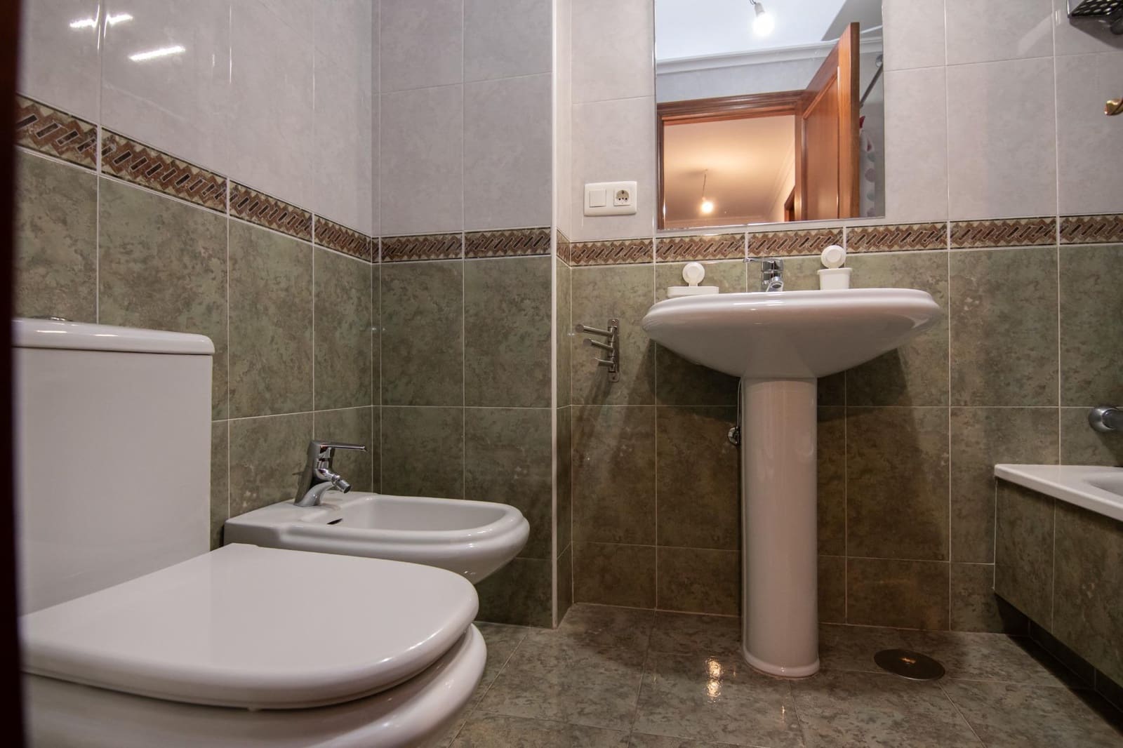 2 quarto Apartamento para arrendar em Culleredo com garagem - 800 € (Ref: 9470567)