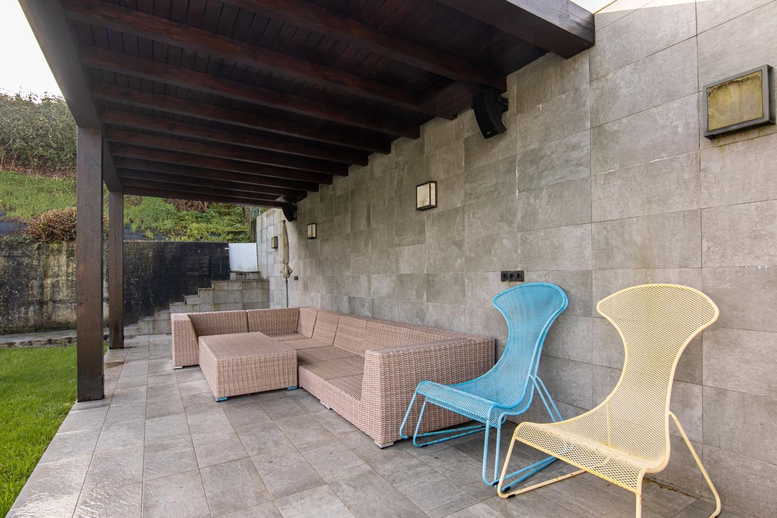 2 slaapkamer Villa te koop in Culleredo met zwembad garage - € 590.000 (Ref: 9488400)