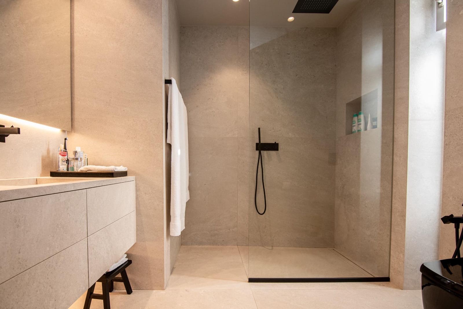 2 slaapkamer Villa te koop in Culleredo met zwembad garage - € 590.000 (Ref: 9488400)