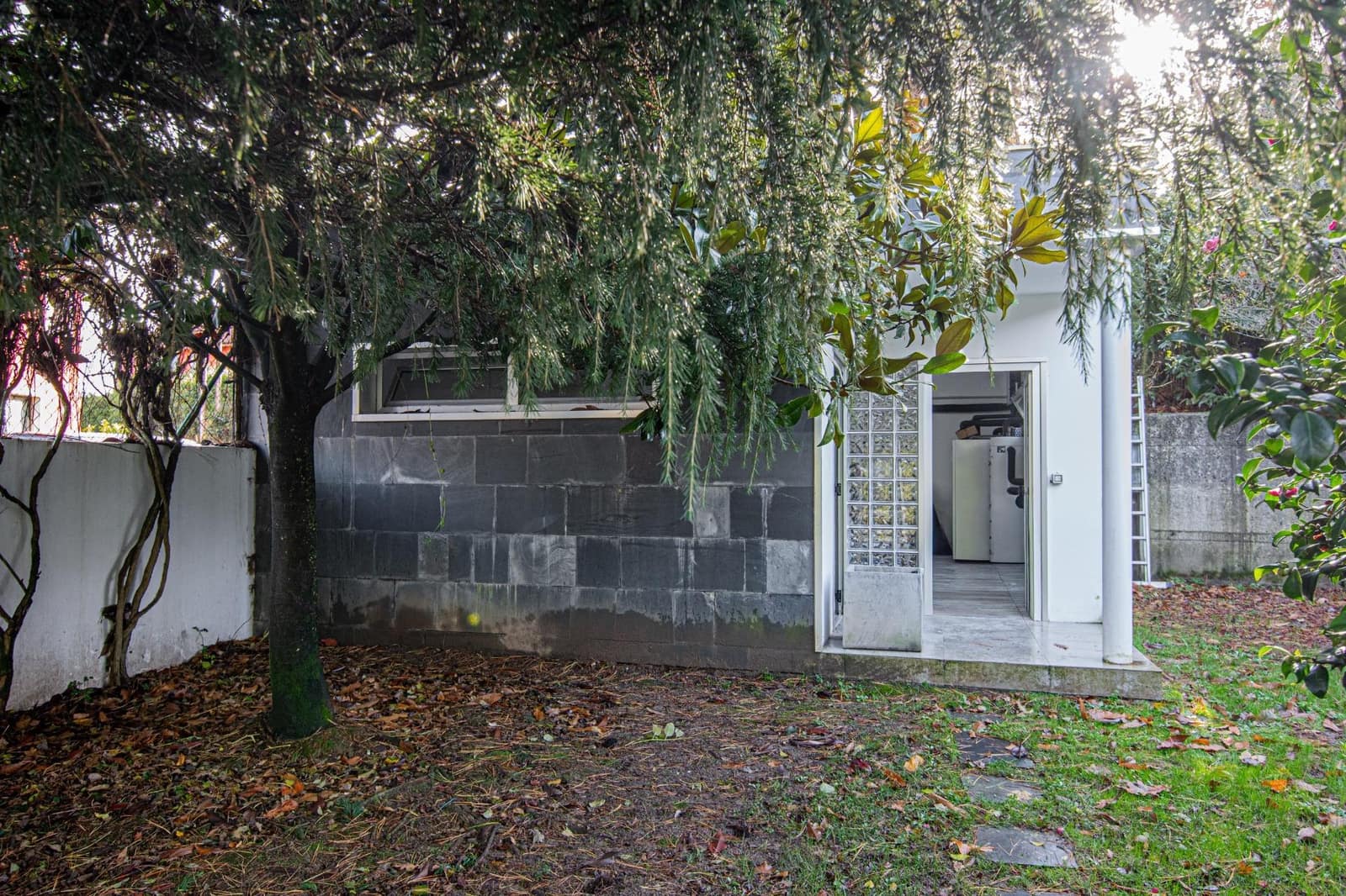 2 slaapkamer Villa te koop in Culleredo met zwembad garage - € 590.000 (Ref: 9488400)