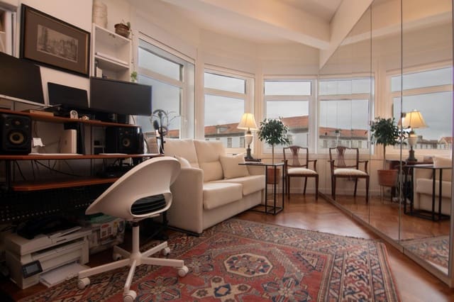 1 sypialnia Mieszkanie na sprzedaż w Miasto A Coruña - 495 000 € (Ref: 9491605)