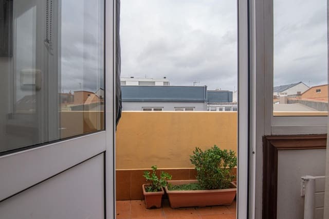 3 slaapkamer Penthouse te koop in A Coruña stad - € 250.000 (Ref: 9524472)