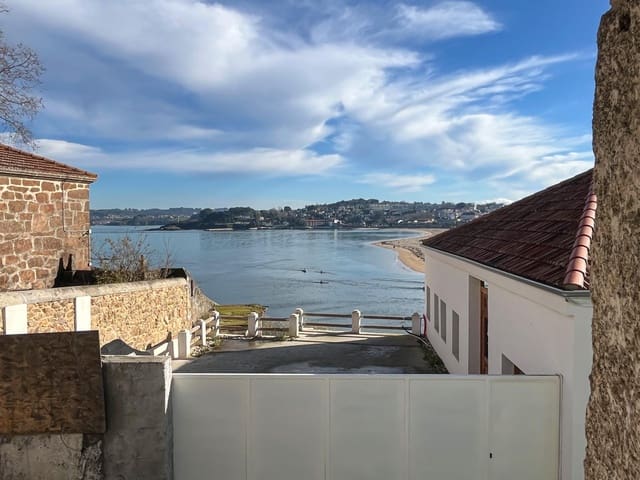Byhus til salg i A Coruña by - € 170.000 (Ref: 9527842)
