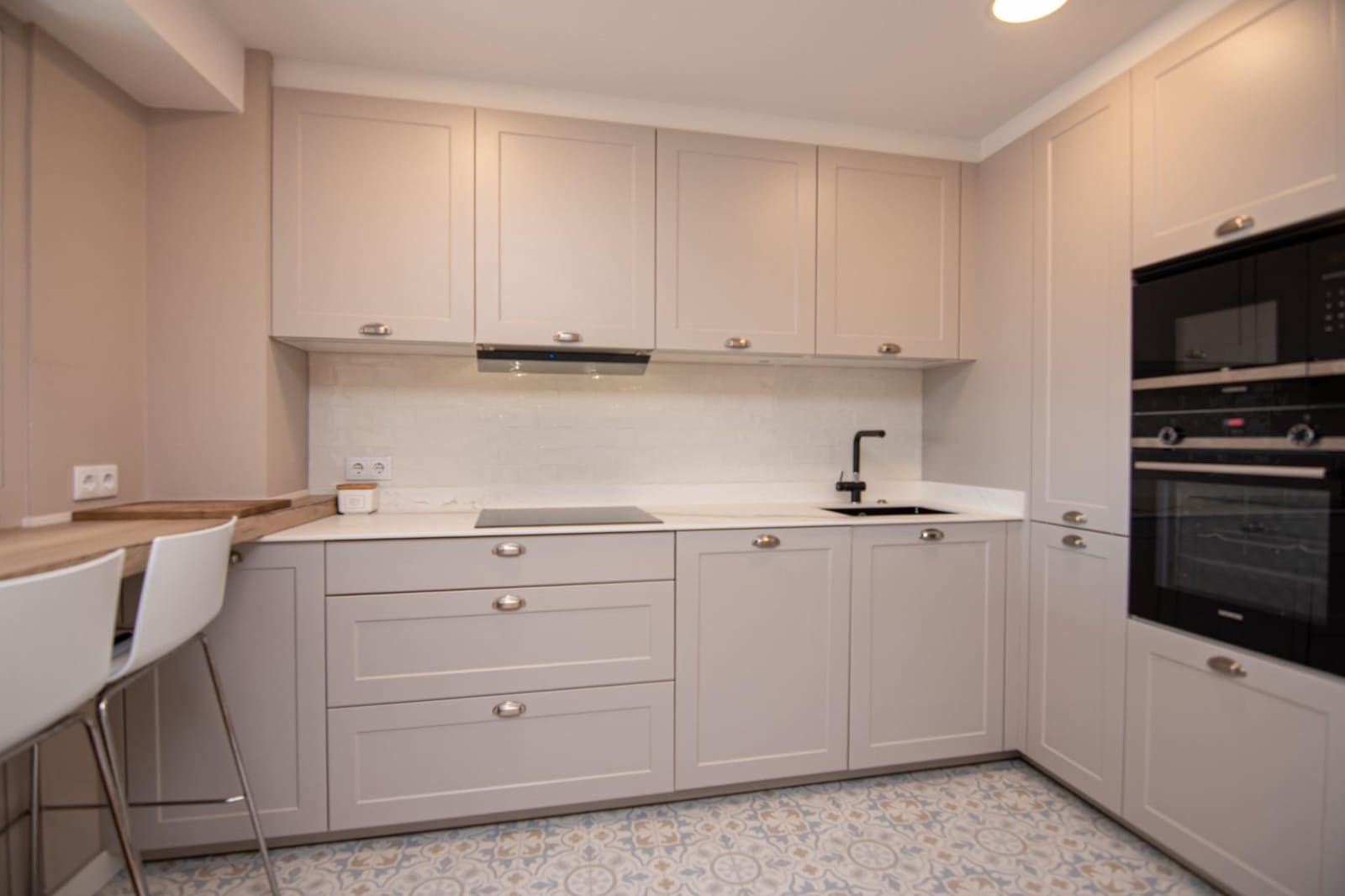 2 sovrum Lägenhet att hyra i A Coruna stad - 1 100 € (Ref: 9530821)