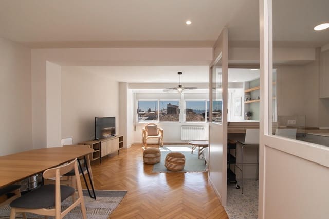 2 sovrum Lägenhet att hyra i A Coruña stad - 1 100 € (Ref: 9530821)