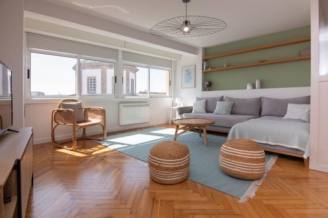 2 sovrum Lägenhet att hyra i A Coruña stad - 1 100 € (Ref: 9530821)