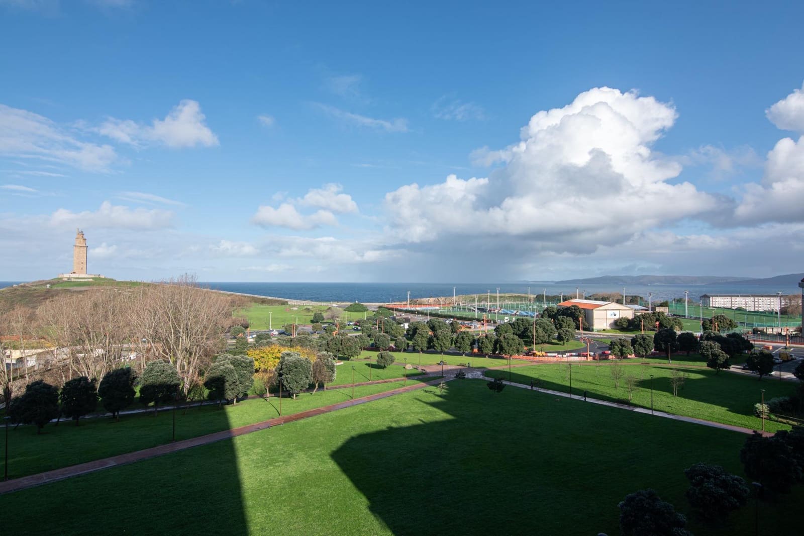 3 bedroom Flat for sale in A Coruna city - € 340,000 (Ref: 9536080)