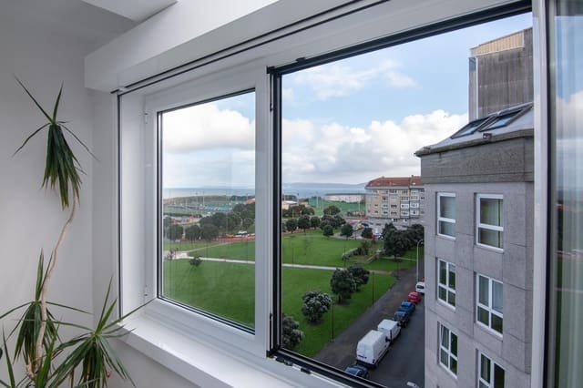 3 sovrum Lägenhet till salu i A Coruña stad - 330 000 € (Ref: 9536080)