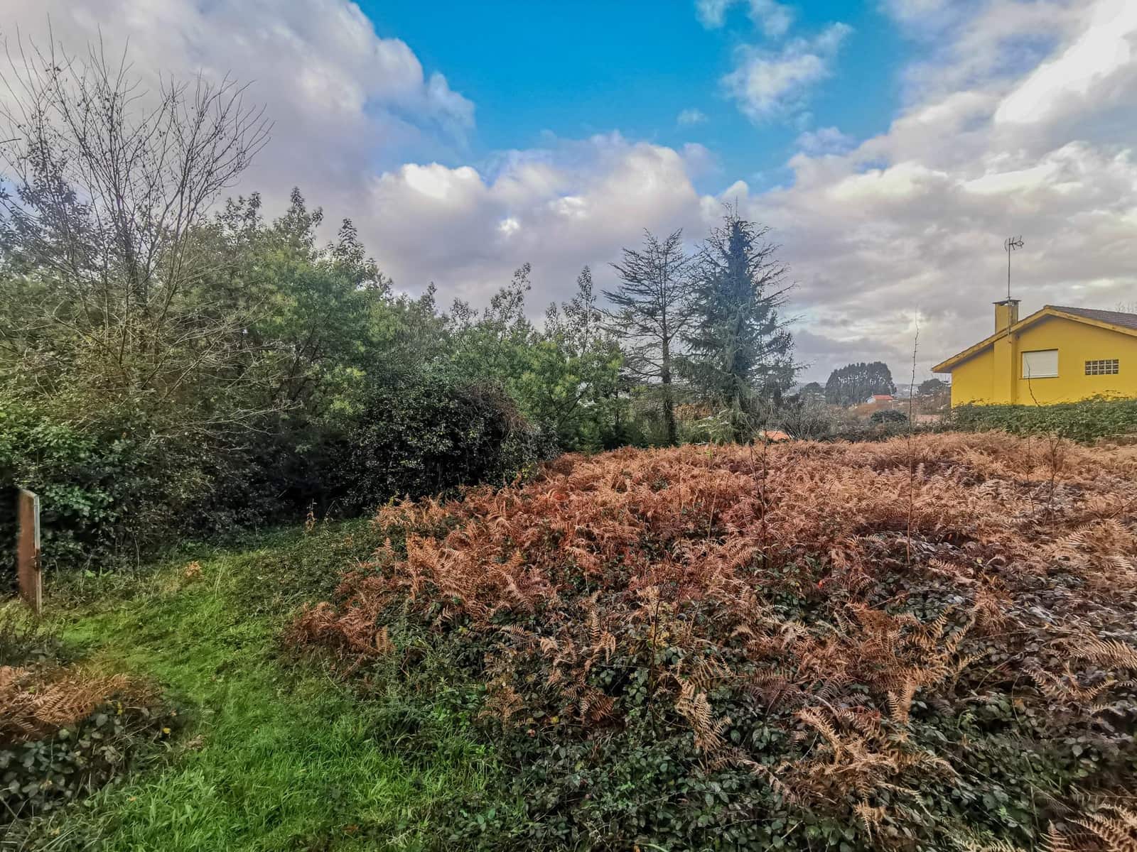 Building Plot for sale in Oleiros - € 200,000 (Ref: 9541579)