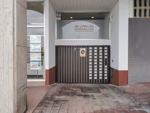 Garage à louer à La Corogne ville - 170 € (Ref: 9562040)