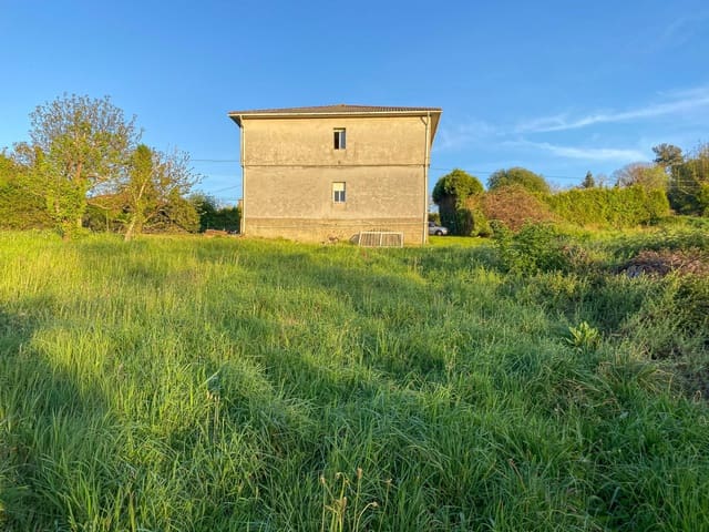 Działka budowlana na sprzedaż w Cambre - 77 000 € (Ref: 9565393)