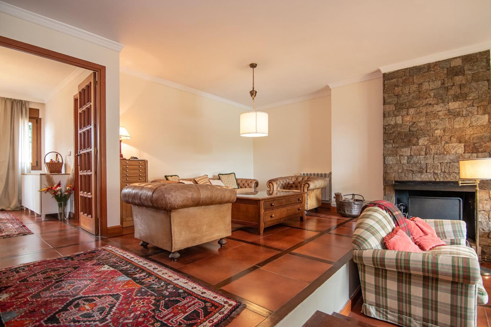 5 bedroom Terraced Villa for rent in Culleredo with pool - € 1,650 (Ref: 9568970)