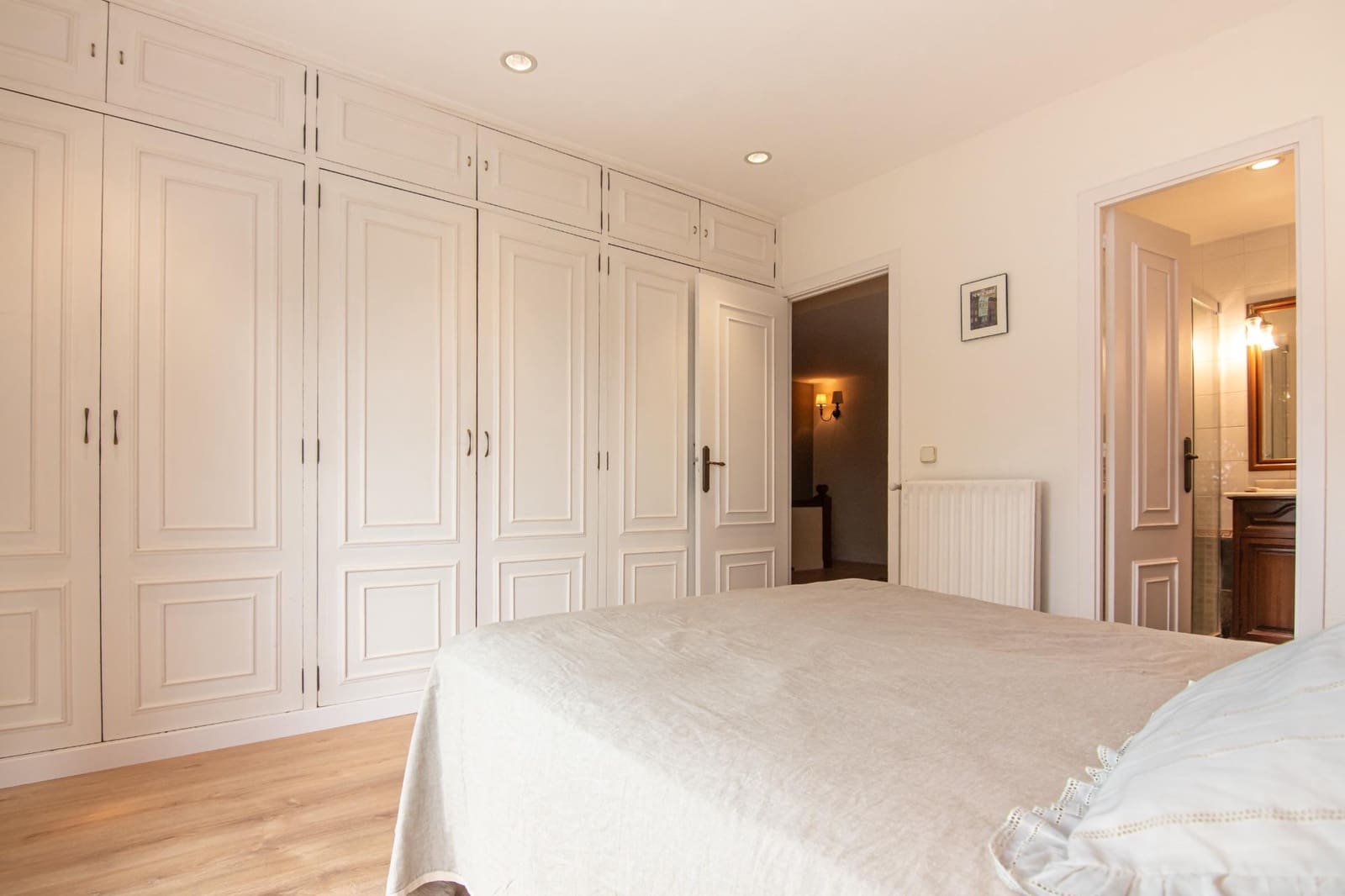 5 bedroom Terraced Villa for rent in Culleredo with pool - € 1,650 (Ref: 9568970)