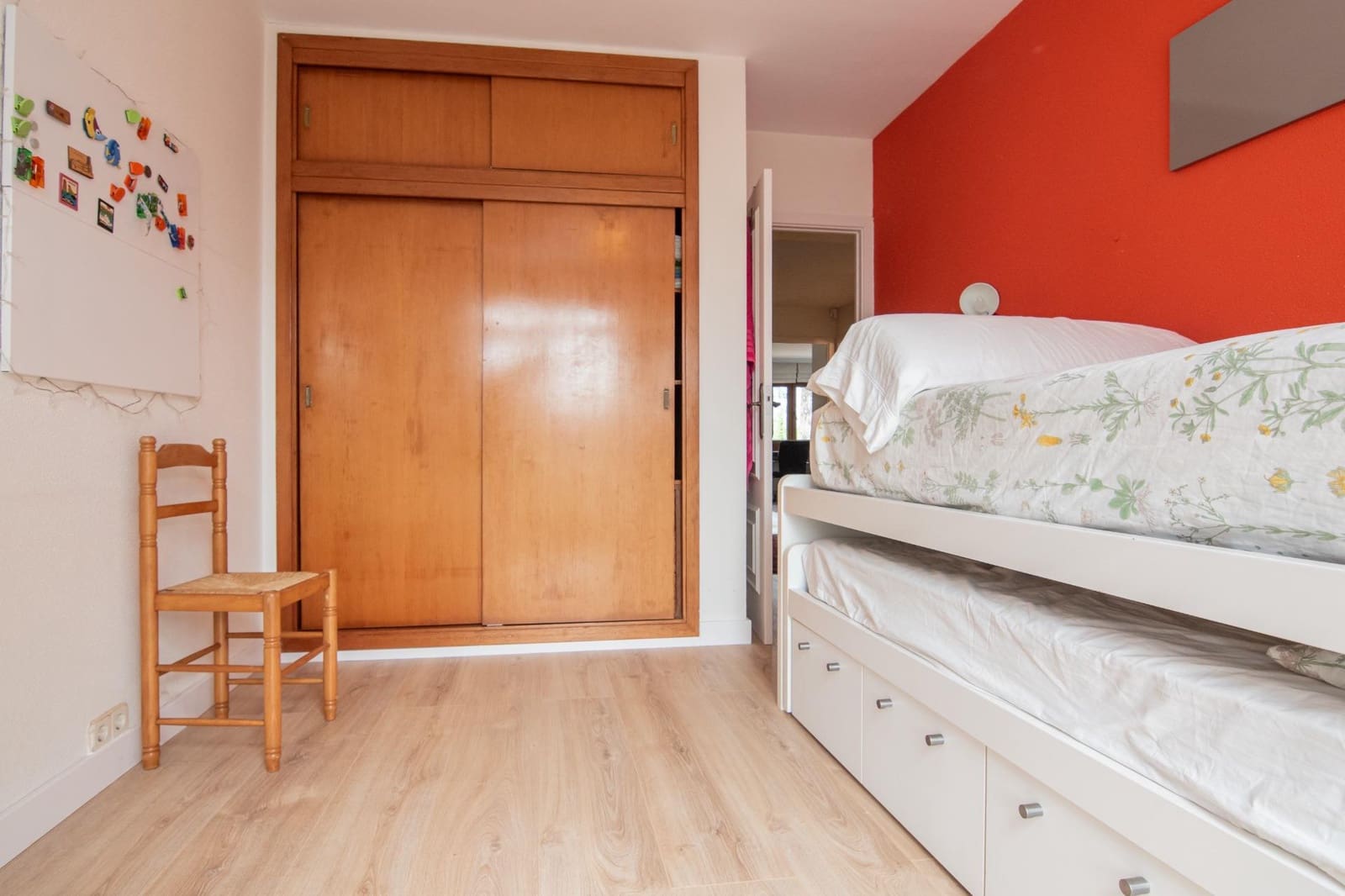 5 bedroom Terraced Villa for rent in Culleredo with pool - € 1,650 (Ref: 9568970)