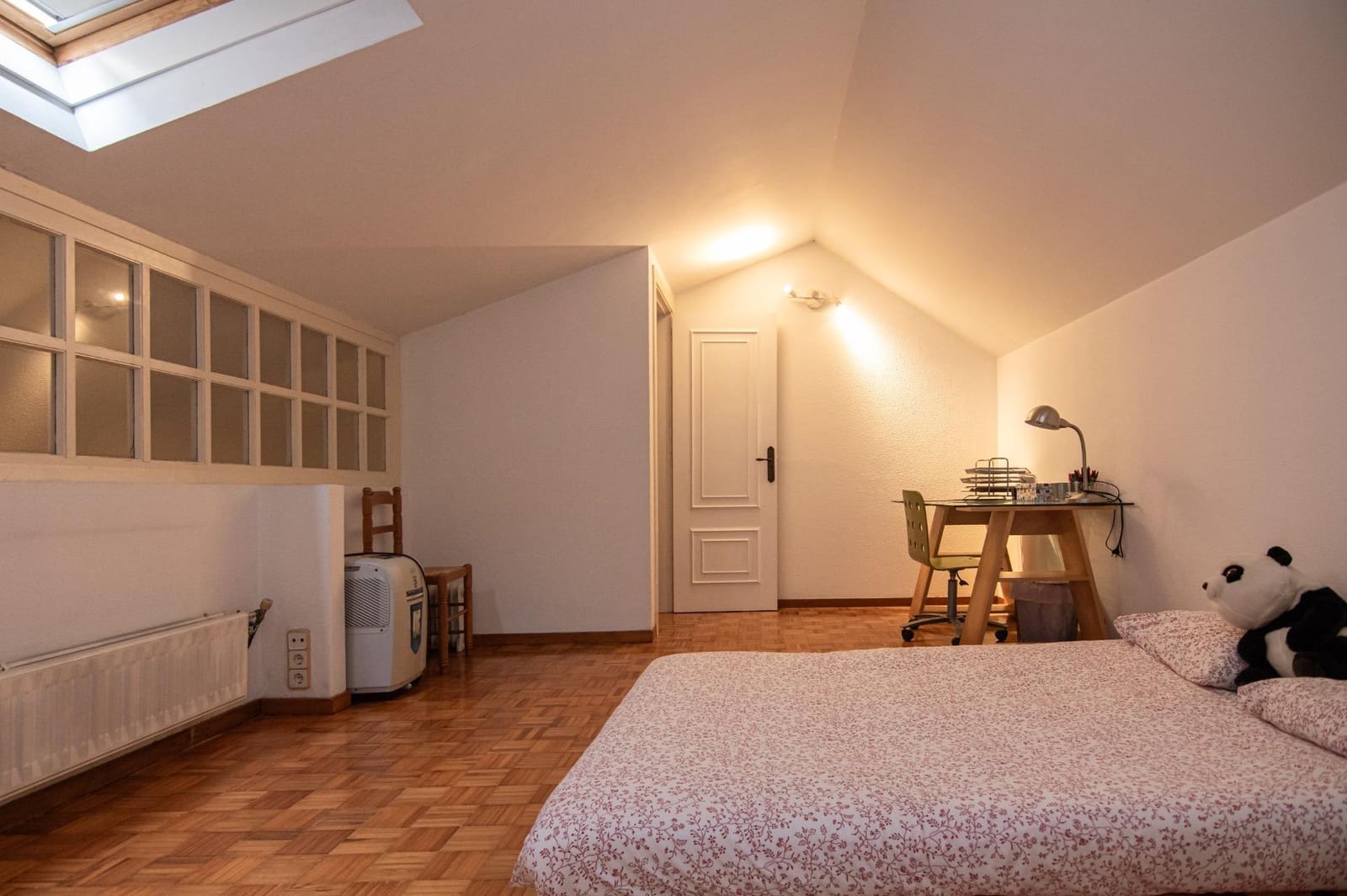 5 bedroom Terraced Villa for rent in Culleredo with pool - € 1,650 (Ref: 9568970)