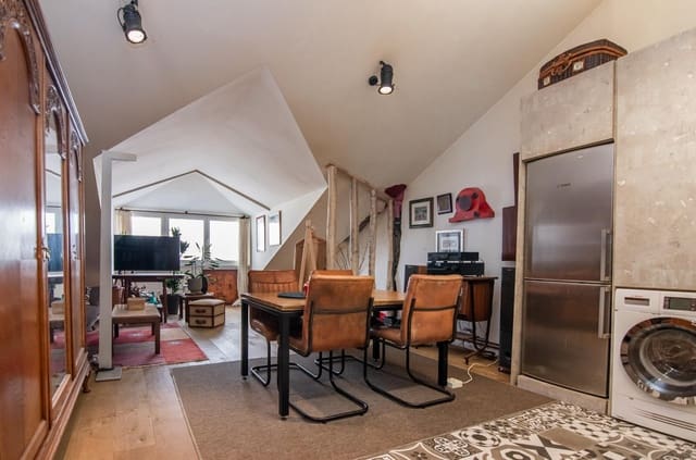 1 soveværelse Penthouse til salg i A Coruña by - € 385.000 (Ref: 9619470)