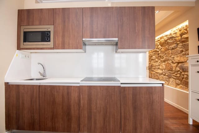 1 sovrum Lägenhet till salu i A Coruña stad - 229 000 € (Ref: 9619471)