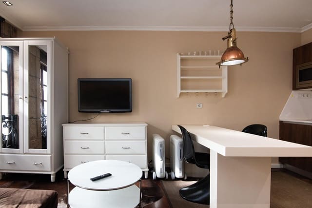 1 bedroom Apartment for sale in A Coruña city - € 224,000 (Ref: 9619471)