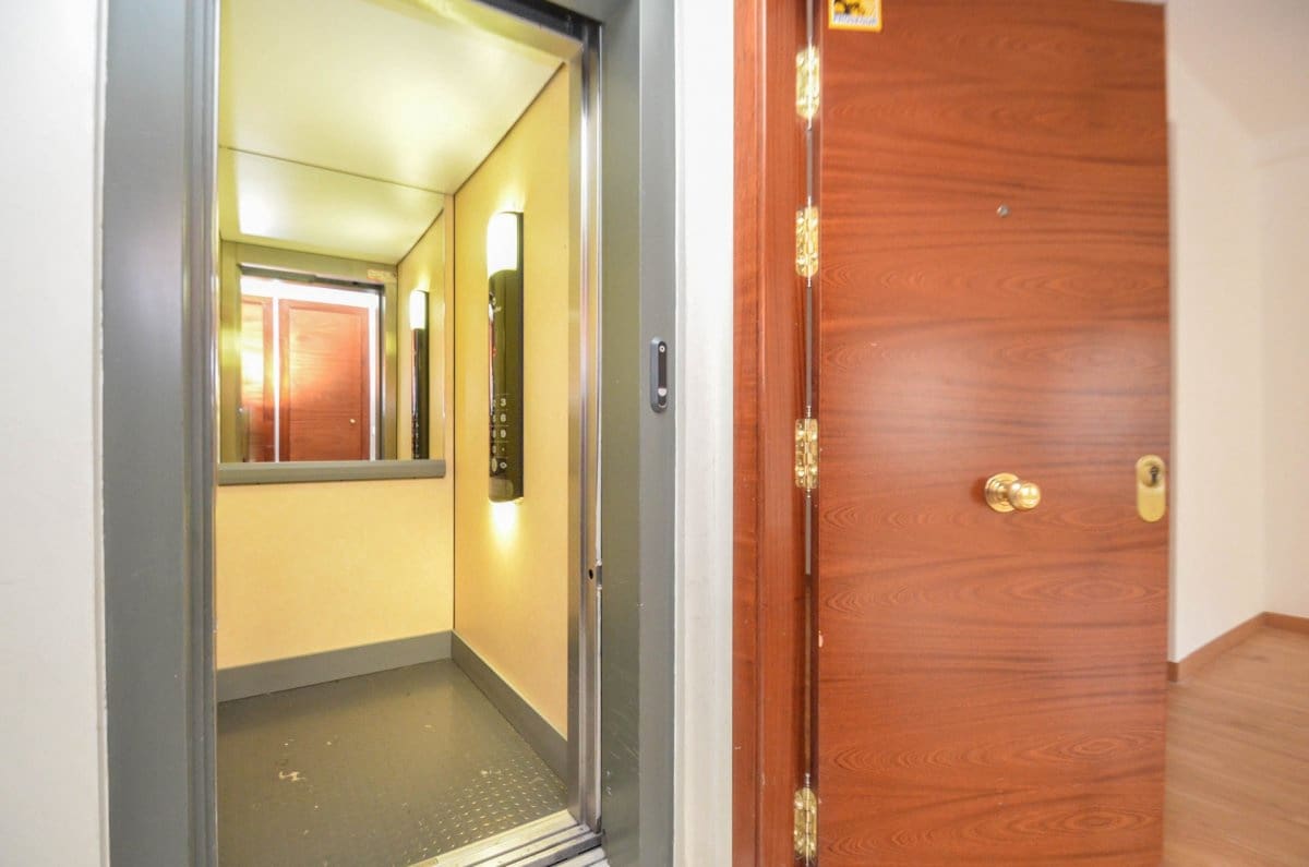 Escritório para arrendar em Corunha cidade - 800 € (Ref: 9656246)