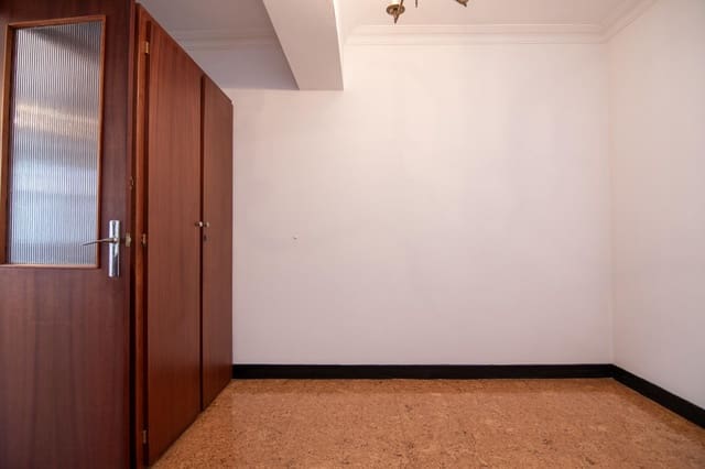 3 soverom Leilighet til salgs i La Coruña by - € 185 000 (Ref: 9659562)