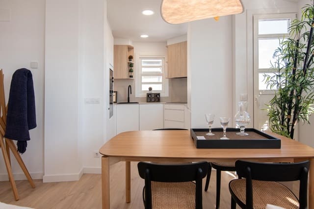 2 soverom Penthouse til salgs i La Coruña by - € 495 000 (Ref: 9659563)