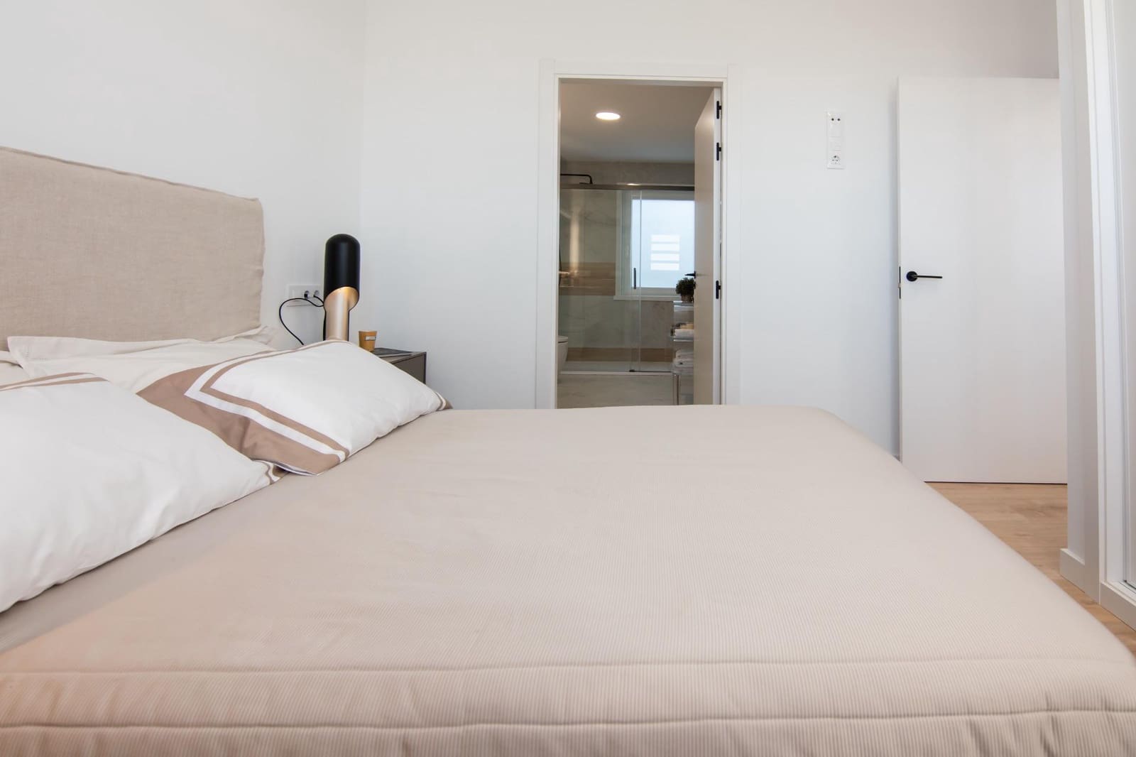 2 soverom Penthouse til salgs i La Coruna by - € 495 000 (Ref: 9659563)