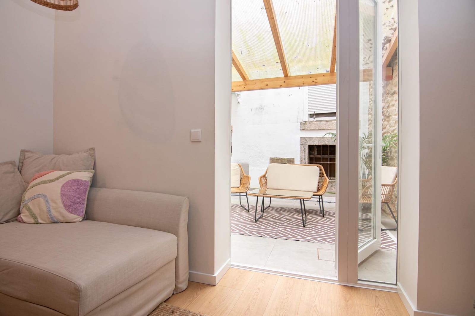 1 soveværelse Lejlighed til leje i A Coruna by - € 900 (Ref: 9659564)