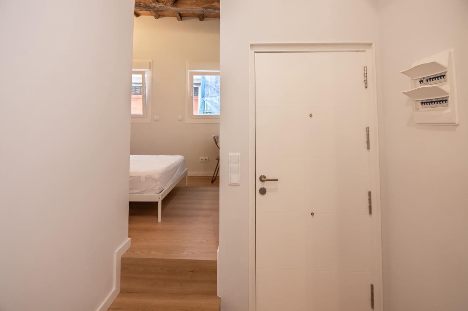 1 soveværelse Lejlighed til leje i A Coruna by - € 900 (Ref: 9659564)